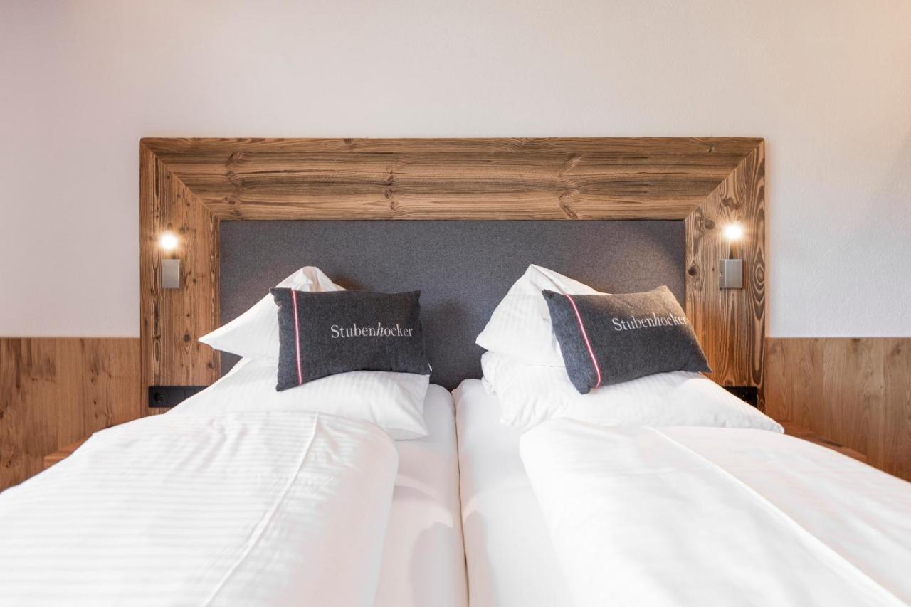 Alpenhof Hotel แลร์มอส ภายนอก รูปภาพ