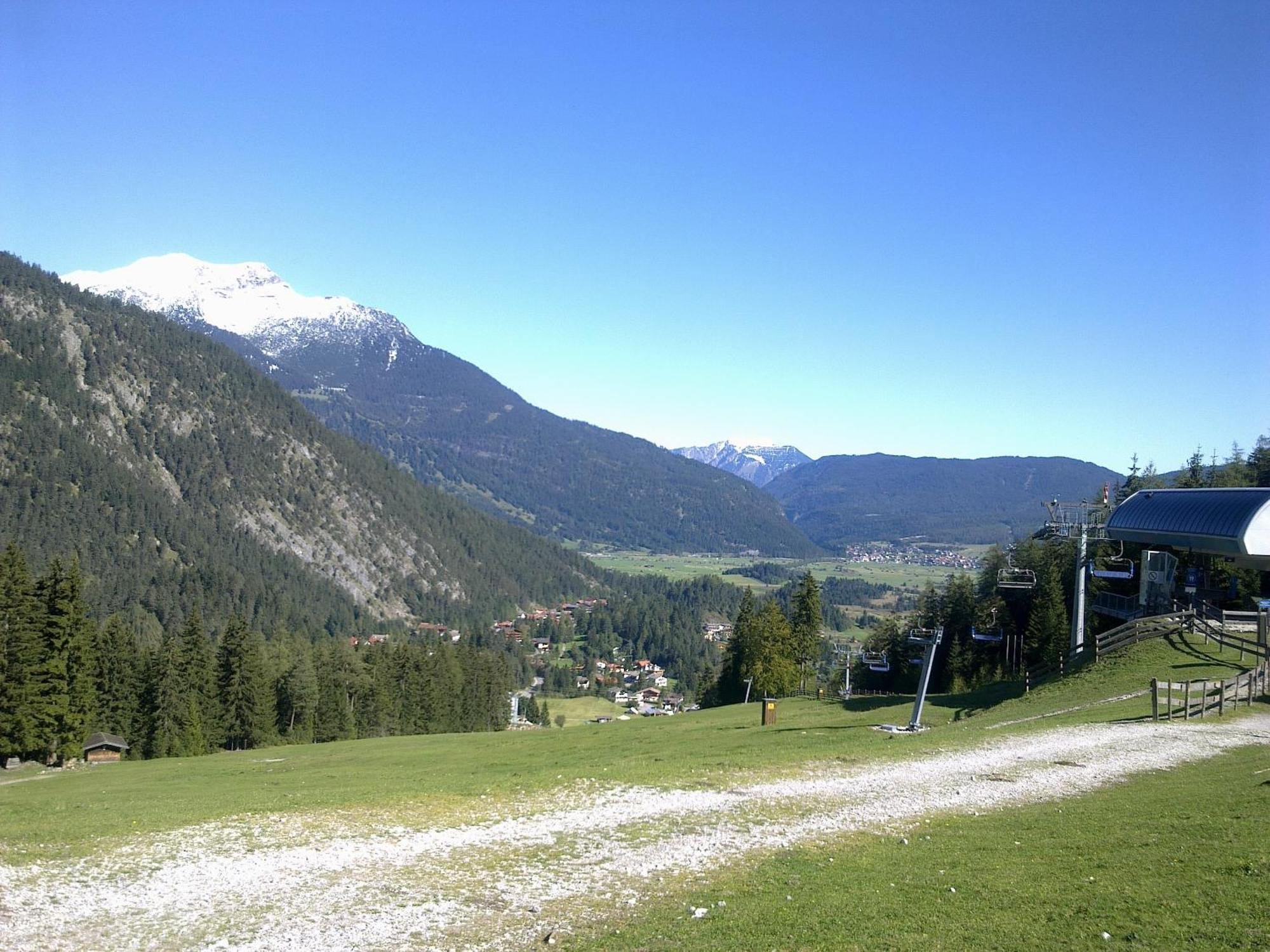 Alpenhof Hotel แลร์มอส ภายนอก รูปภาพ