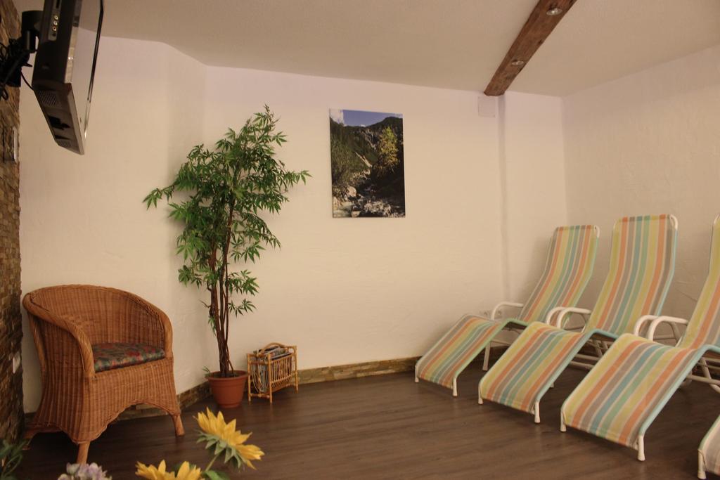 Alpenhof Hotel แลร์มอส ภายนอก รูปภาพ
